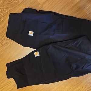 Pair Of 2 Carhartt leggings EUC size L